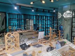 -Trend1881视光·蔡司视觉(领展广场店)
