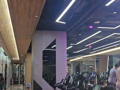 -威克健身游泳(万菱汇店)