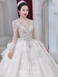 -艾朵婚纱