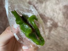 -白玉兰食品甜凤店(合生汇店)