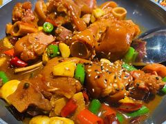 干煸猪蹄-叶派龙虾•招牌香辣蟹·海鲜(中海国际店)