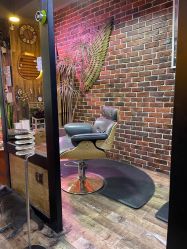 -青木造型HAIR·あおき髪を刈る潮人店