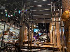 -1886德国汽车餐厅(外滩十六铺码头店)
