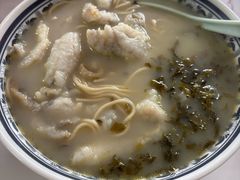 -明呈黄鱼面馆(斜土路店)