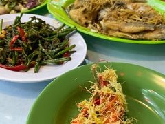 -明记烧鱼美味店