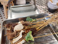 -钢管厂五区小郡肝串串香(奥克斯广场锦城万达店)