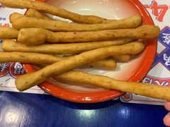 茴香小油条-马路边边串串香(苗栗路店)