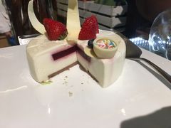 -大中华希尔顿酒店-念自助餐·嗨啤·小龙虾