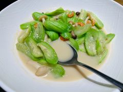 -铜锣湾·有麝自然香(渝北财富中心店)