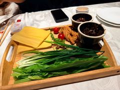农家煎饼卷馓子-孙大厨鸽子馆(丰收路店)