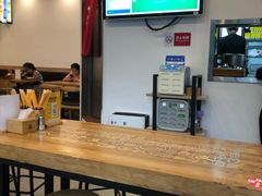 -海盗虾饭·剥好的小龙虾饭(SOHO尚都店)