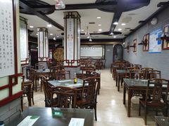 大堂-龙老五汤店(站前西路店)