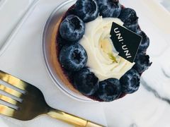 -UNI UNI(环亚凯瑟琳店)