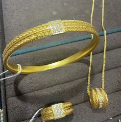 -周生生Chow Sang Sang(又一城店)