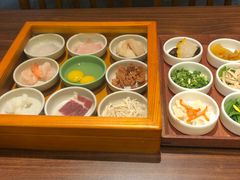 -良米山·云南野生菌过桥米线(上海首店)