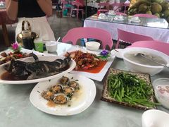 -范饭椰林川湘味海鲜·椰子鸡(三亚湾椰梦长廊店)