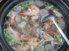 -濠轩阁特色生蚝火锅(水湾路店)