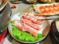 -围炉肉舍丹东海鲜烤肉·烤活鳗(步行街店)