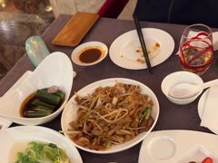 -粤尚腾香居中餐厅(首都机场希尔顿店)
