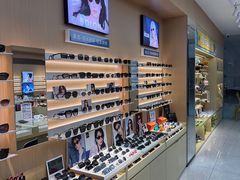 -爱视眼镜(贵州路店)