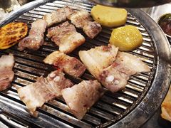 -釜山火炉·海鲜烤肉(紫藤路店)