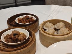 -万龙洲海鲜(大兴绿地缤纷城店)