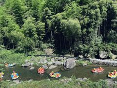 -藏龙百瀑风景区