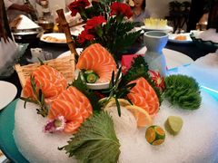-鼎泰亨·海鲜牛肉餐厅(滨江店)