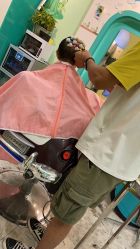 -爆米花儿童美发乐园