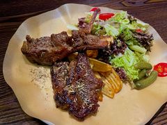 -The Cheebat 锌吧·Bistro(体育西店)