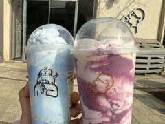 -喜茶(迪士尼小镇·平行宇宙店)
