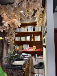 -潮店·虞妃妮轻奢美甲美睫馆