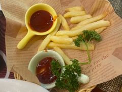 薯条与洋葱圈-又见马甲M8融合西餐厅(体育中心店)