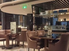 -唐拉雅秀酒店-西锦汇空中BBQ·思创餐厅