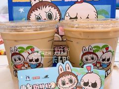 -瑞幸咖啡(1+1大厦店)