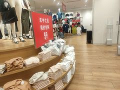 -优衣库(北京枫蓝国际广场店)