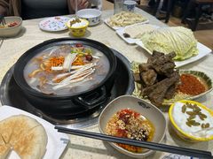 -九寨特色牦牛肉汤锅 羊肉汤锅