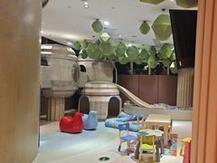 -水桶王国主题餐厅·聚会·生日派对·亲子活动·家庭套餐(亚龙湾希尔顿店)