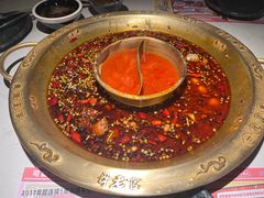 -哥老官重庆美蛙鱼头(日月光店)