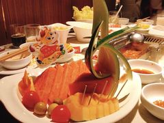 -海底捞火锅鲜切牛肉主题店(长寿路店)