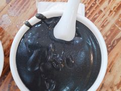 芝麻糊-沙湾姜埋奶(兴新包店)