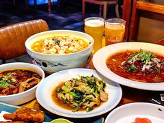 -爱啤精酿·民谣酒馆(滨江店)