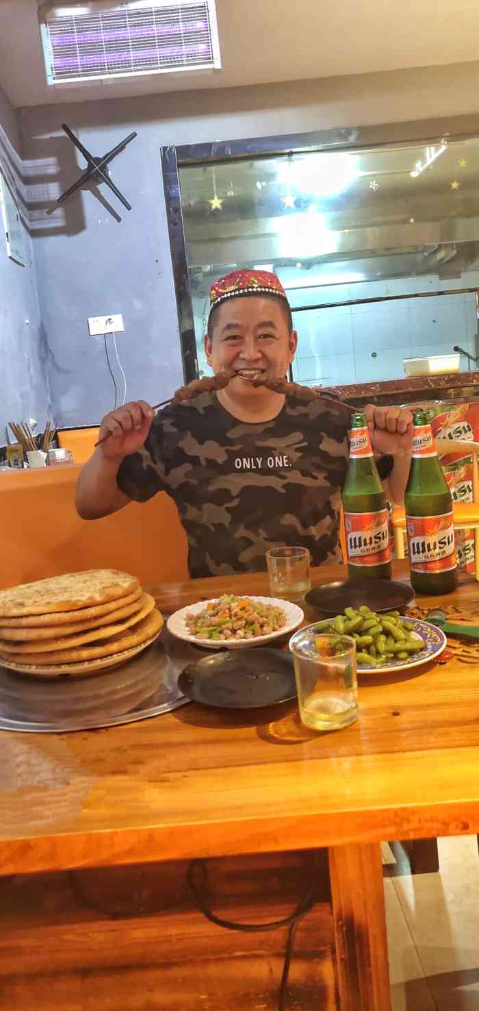 新疆木垒烧烤-"个人觉得店比较难找,我骑车来来回回没找到.