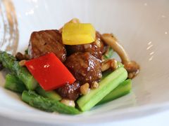 沙姜野菌爆炒M9和牛-宝丽轩中餐厅BAOLIXUAN