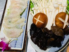 -四季缤纷椰子鸡(雨花亭凯德广场店)