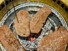 -山川小町·极番烧肉(新地假日广场店)