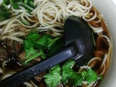 -李先生牛肉面大王(上海站南广场店)