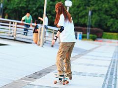 -上海科技馆(地铁站)