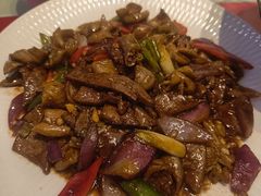 -吴记酱骨炖菜馆(西大直街店)