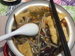 -丽丽三鲜螺蛳粉(田林路店)